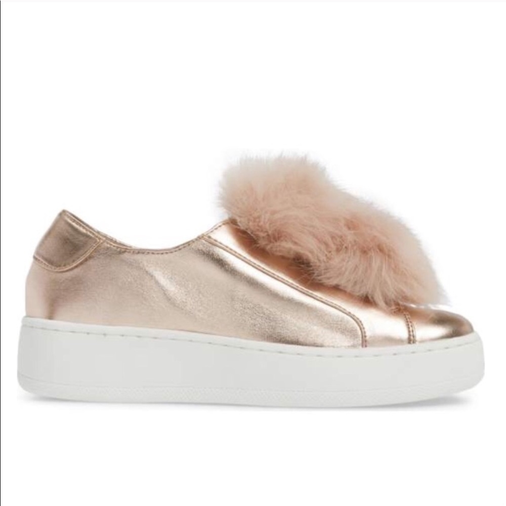 Steve Madden Breeze Blush Metallic Pom Sneaker - Picture 5 of 8